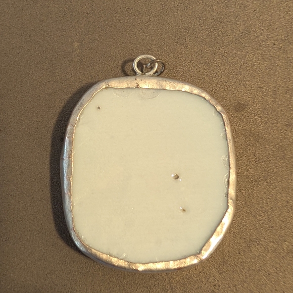 Unique Handmade Pendant 🌸 - Picture 3 of 4